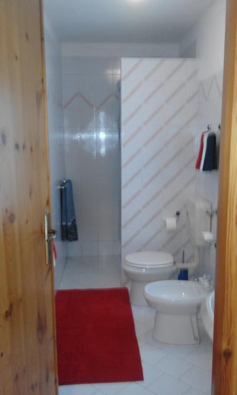 Casa Ramonda Guest House เนเว ห้อง รูปภาพ